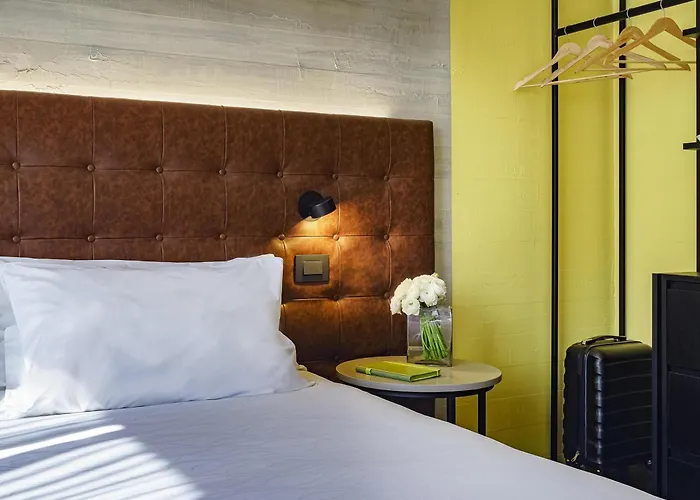 Pullman Santiago El Bosque
